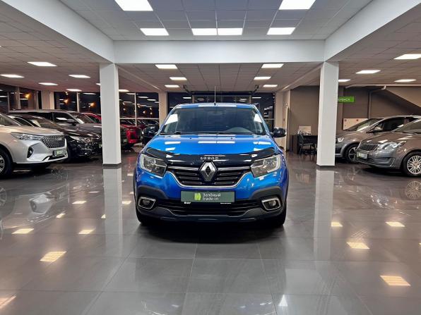 Renault Logan II Рестайлинг с пробегом 2019 года, цена 1 095 000 рублей, 122948 км, седан, Автокод Объявления