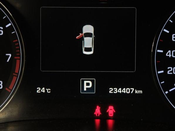 Hyundai Genesis II с пробегом 2014 года, цена 1 485 000 рублей, 234311 км, седан, Автокод Объявления