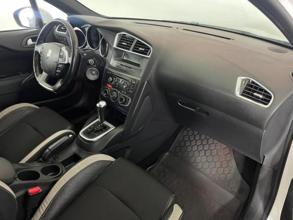 Citroen DS4 с пробегом 2013 года, цена 750 000 рублей, 137870 км, хэтчбек, Автокод Объявления