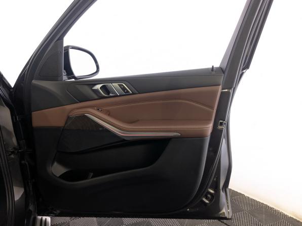 BMW X5 IV (G05/G18) с пробегом 2022 года, цена 6 995 000 рублей, 107068 км, внедорожник, Автокод Объявления