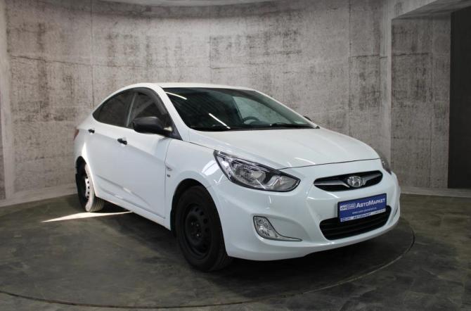 Hyundai Solaris I с пробегом 2013 года, цена 772 000 рублей, 138426 км, седан, Автокод Объявления
