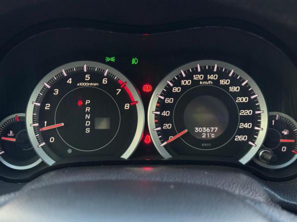 Honda Accord VIII с пробегом 2008 года, цена 890 000 рублей, 303676 км, седан, Автокод Объявления
