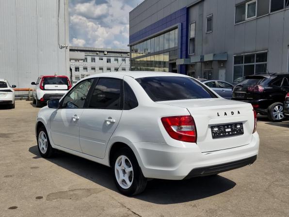 Lada (ВАЗ) Granta I Рестайлинг с пробегом 2024 года, цена 899 000 рублей, 54658 км, седан, Автокод Объявления
