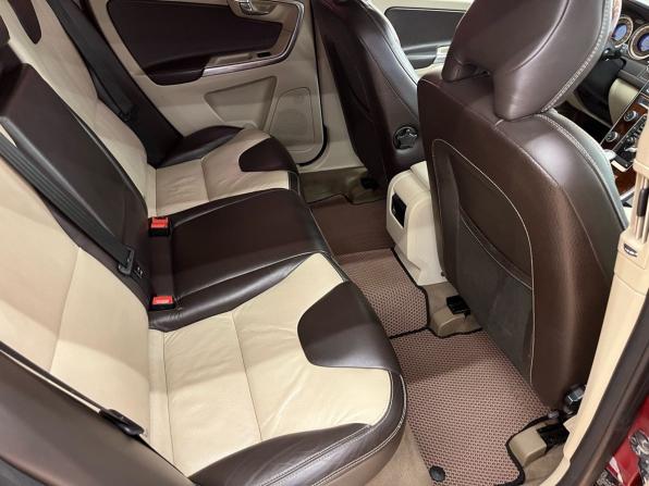 Volvo XC60 I с пробегом 2013 года, цена 1 599 000 рублей, 263000 км, внедорожник, Автокод Объявления