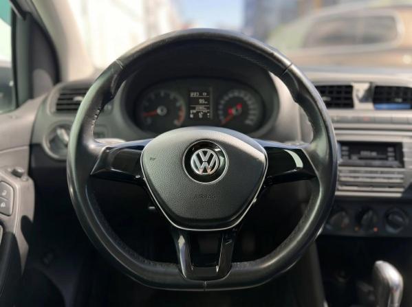 Volkswagen Polo V Рестайлинг с пробегом 2016 года, цена 1 230 000 рублей, 79204 км, седан, Автокод Объявления