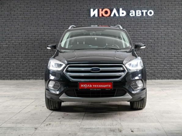 Ford Kuga II Рестайлинг с пробегом 2018 года, цена 1 680 000 рублей, 77138 км, внедорожник, Автокод Объявления