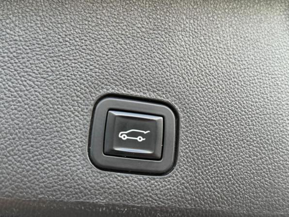 Cadillac SRX II с пробегом 2012 года, цена 1 050 000 рублей, 172512 км, внедорожник, Автокод Объявления
