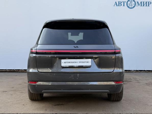 Li Auto (Lixiang) L9 I с пробегом 2023 года, цена 6 250 000 рублей, 76400 км, внедорожник, Автокод Объявления