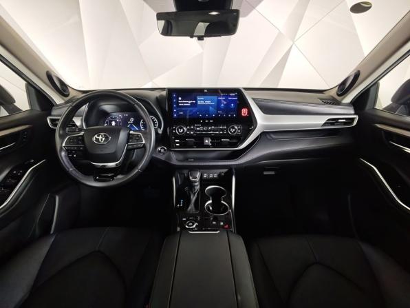 Toyota Highlander IV (XU70) с пробегом 2023 года, цена 4 799 000 рублей, 50330 км, внедорожник, Автокод Объявления