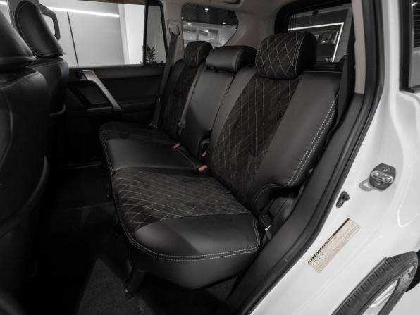 Toyota Land Cruiser Prado 150 Series Рестайлинг 1 с пробегом 2016 года, цена 3 350 000 рублей, 192968 км, внедорожник, Автокод Объявления