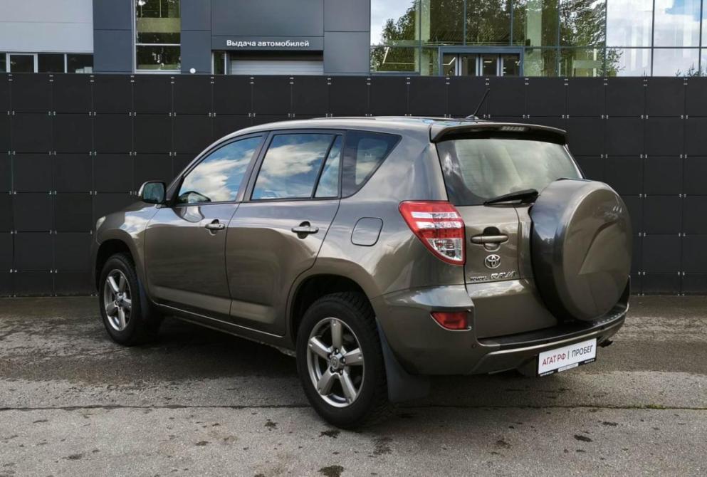 Toyota RAV4 IV (XA40) Сыктывкар  - изображение 9