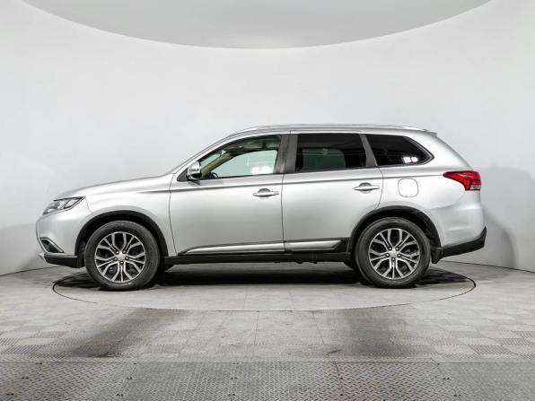 Mitsubishi Outlander III Рестайлинг 2 с пробегом 2017 года, цена 1 749 000 рублей, 153000 км, внедорожник, Автокод Объявления