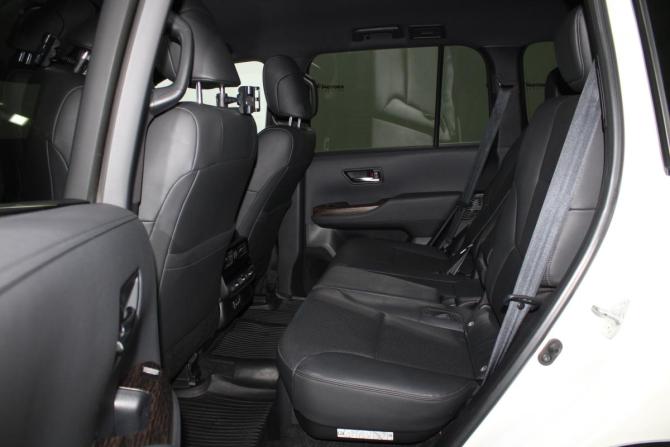 Toyota Land Cruiser 300 Series с пробегом 2021 года, цена 9 300 000 рублей, 146739 км, внедорожник, Автокод Объявления