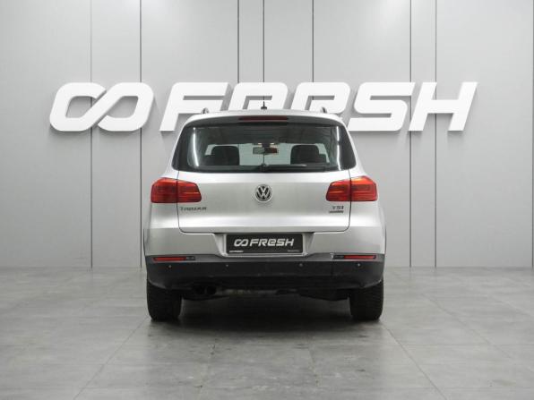 Volkswagen Tiguan I Рестайлинг с пробегом 2011 года, цена 999 000 рублей, 284297 км, внедорожник, Автокод Объявления