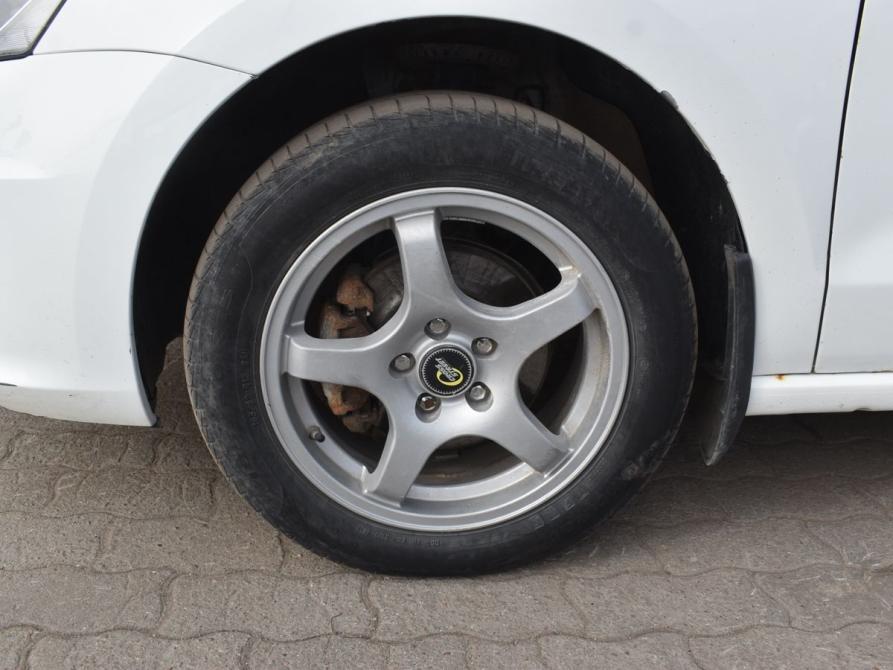 Volkswagen Polo V Рестайлинг Архангельск  - изображение 9