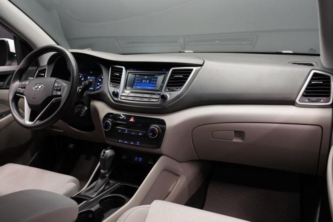 Hyundai Tucson III с пробегом 2017 года, цена 1 966 000 рублей, 128556 км, внедорожник, Автокод Объявления