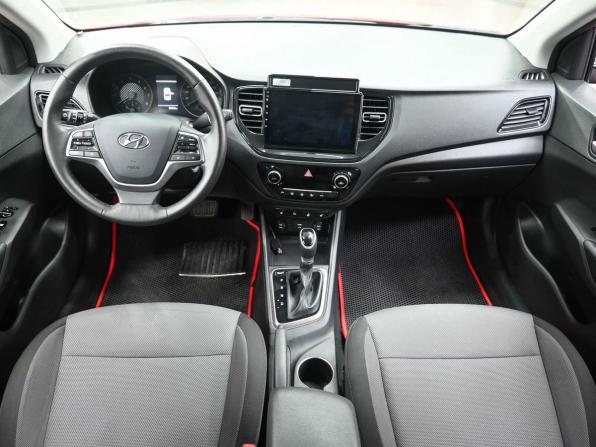 Hyundai Solaris II Рестайлинг с пробегом 2021 года, цена 2 049 900 рублей, 39500 км, седан, Автокод Объявления