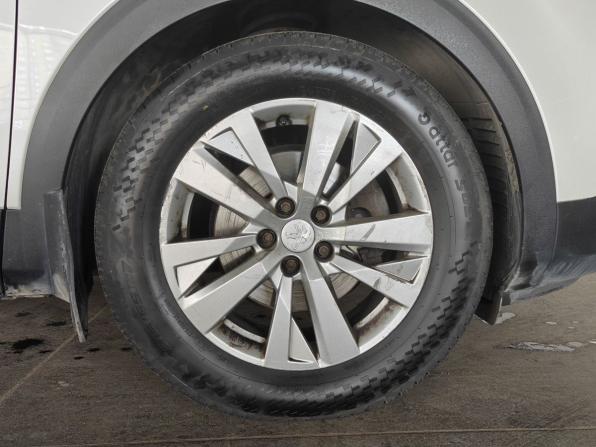 Peugeot 3008 II с пробегом 2017 года, цена 1 479 000 рублей, 123442 км, внедорожник, Автокод Объявления