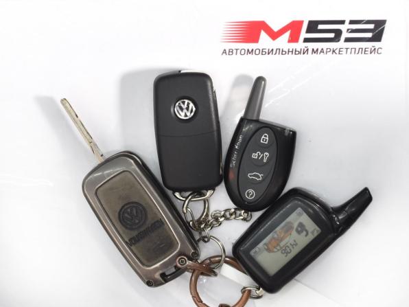 Volkswagen Tiguan I Рестайлинг с пробегом 2012 года, цена 1 099 999 рублей, 279412 км, внедорожник, Автокод Объявления