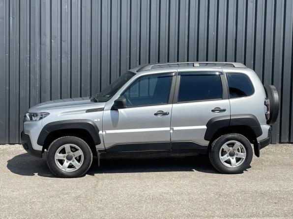Lada (ВАЗ) Niva Travel I с пробегом 2023 года, цена 1 050 000 рублей, 33274 км, внедорожник, Автокод Объявления