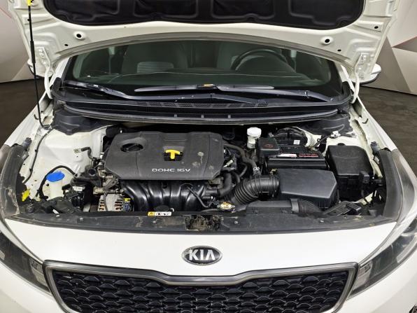 Kia Cerato III Рестайлинг (Classic) с пробегом 2017 года, цена 800 000 рублей, 438010 км, седан, Автокод Объявления