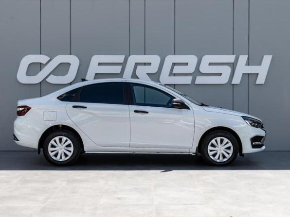 Lada (ВАЗ) Vesta I Рестайлинг (NG) с пробегом 2025 года, цена 1 365 000 рублей, 7561 км, седан, Автокод Объявления