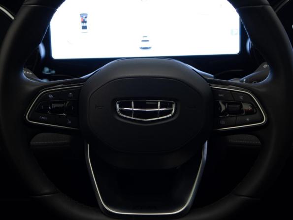 Geely Monjaro I с пробегом 2024 года, цена 3 360 000 рублей, 46860 км, внедорожник, Автокод Объявления