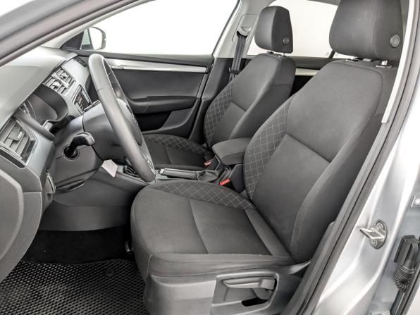 Skoda Octavia III (A7) Рестайлинг с пробегом 2019 года, цена 1 800 000 рублей, 114143 км, лифтбек, Автокод Объявления