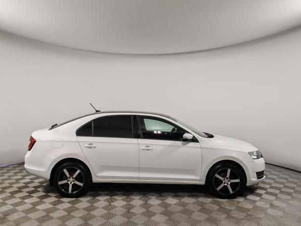 Skoda Rapid I Рестайлинг с пробегом 2019 года, цена 1 029 000 рублей, 171257 км, лифтбек, Автокод Объявления