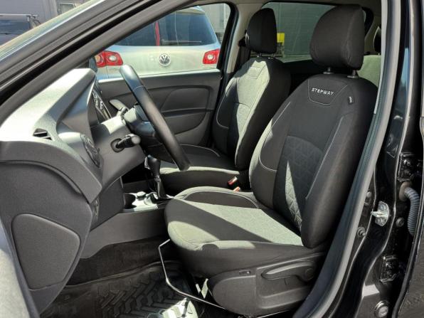 Renault Sandero II Рестайлинг с пробегом 2020 года, цена 1 239 000 рублей, 96498 км, хэтчбек, Автокод Объявления