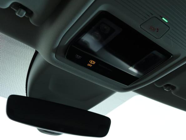Skoda Octavia IV (A8) с пробегом 2022 года, цена 1 999 990 рублей, 79701 км, лифтбек, Автокод Объявления