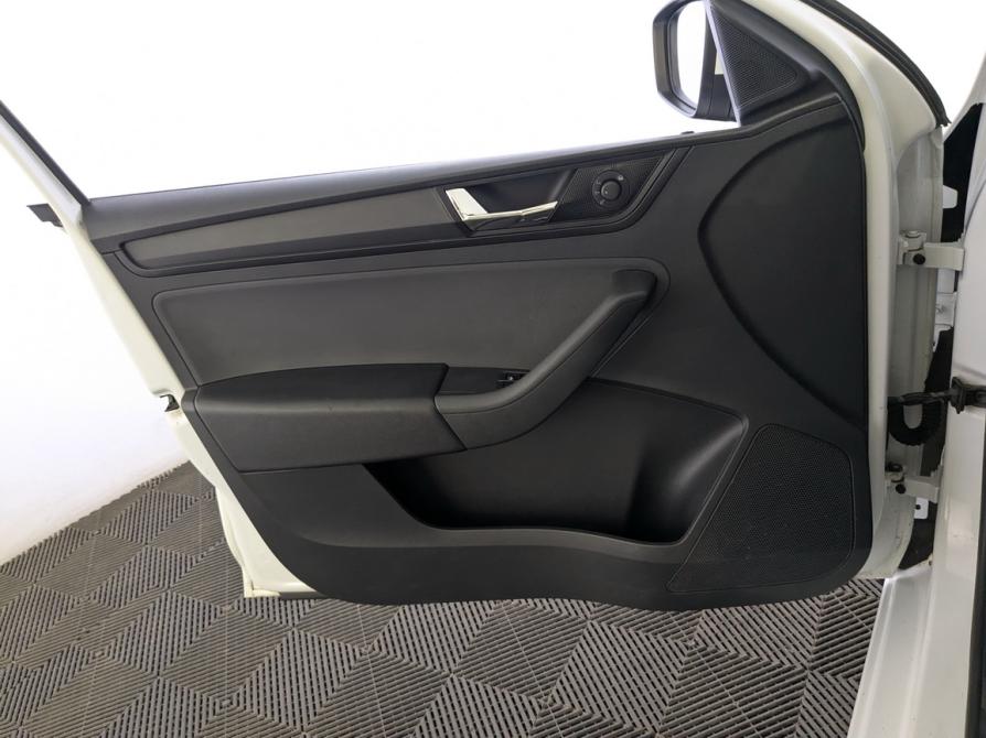 Skoda Rapid I Рестайлинг Москва  - изображение 17