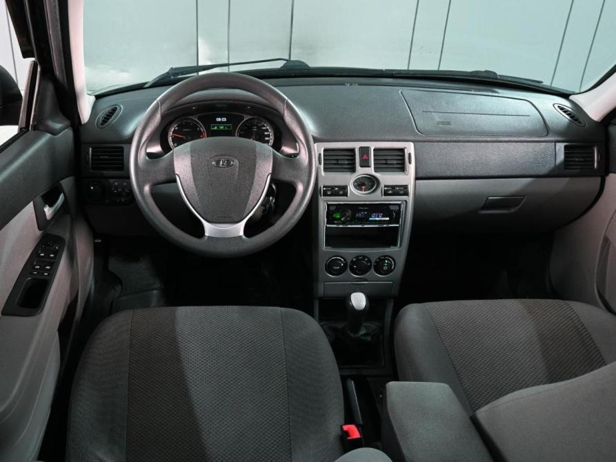 Lada (ВАЗ) Priora I Ростов-на-Дону  - изображение 6