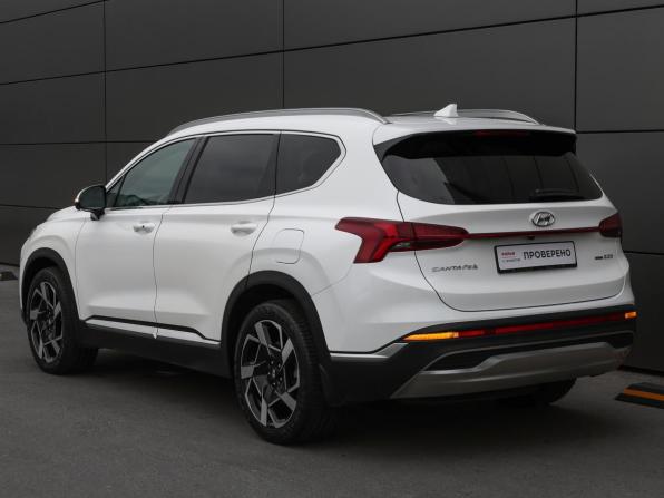 Hyundai Santa Fe IV Рестайлинг с пробегом 2022 года, цена 3 749 000 рублей, 64188 км, внедорожник, Автокод Объявления