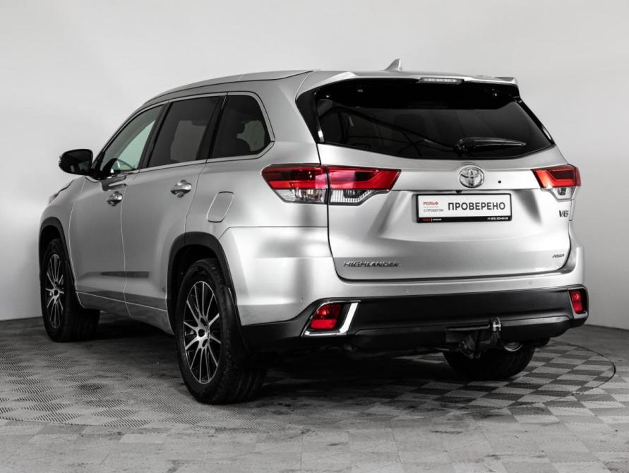 Toyota Highlander III (XU50) Рестайлинг Санкт-Петербург  - изображение 8