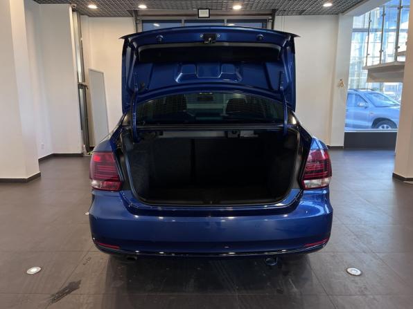 Volkswagen Polo V Рестайлинг с пробегом 2019 года, цена 1 365 000 рублей, 141471 км, седан, Автокод Объявления