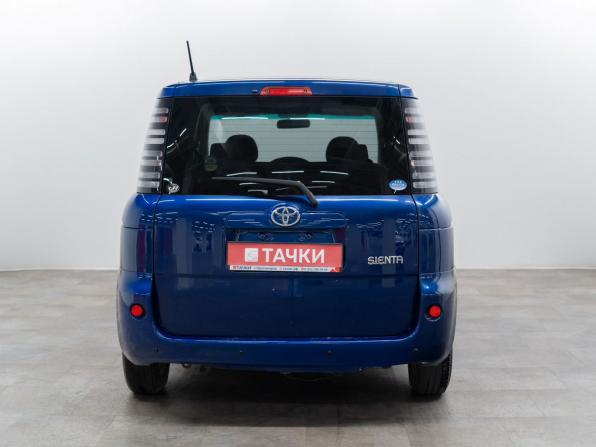 Toyota Sienta I с пробегом 2004 года, цена 600 000 рублей, 183250 км, компактвэн, Автокод Объявления