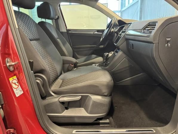 Volkswagen Tiguan II с пробегом 2020 года, цена 2 490 000 рублей, 98776 км, внедорожник, Автокод Объявления