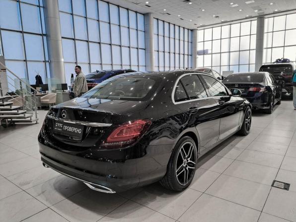 Mercedes-Benz C-Класс IV (W205) Рестайлинг с пробегом 2019 года, цена 2 750 000 рублей, 129829 км, седан, Автокод Объявления
