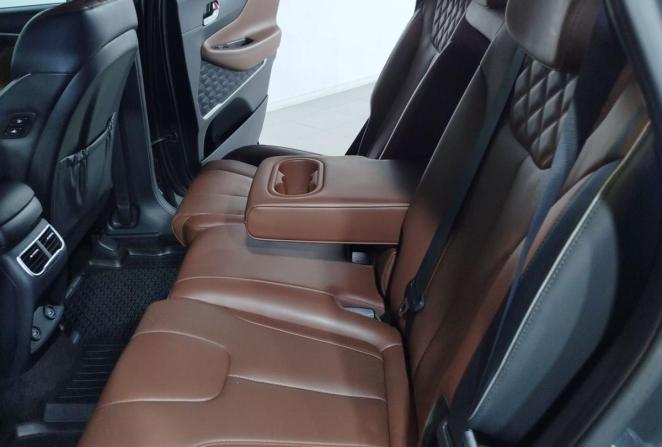 Hyundai Santa Fe IV Рестайлинг с пробегом 2021 года, цена 4 620 000 рублей, 44229 км, внедорожник, Автокод Объявления