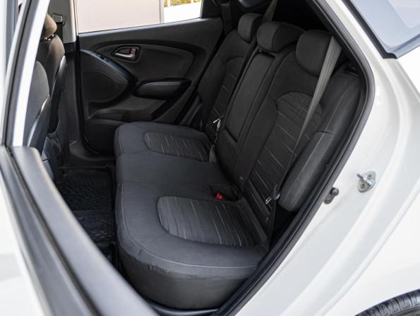 Hyundai ix35 I Рестайлинг с пробегом 2013 года, цена 1 280 000 рублей, 218560 км, внедорожник, Автокод Объявления