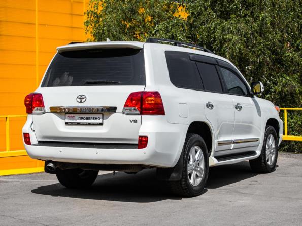 Toyota Land Cruiser 200 Series Рестайлинг 1 с пробегом 2015 года, цена 4 798 000 рублей, 166032 км, внедорожник, Автокод Объявления