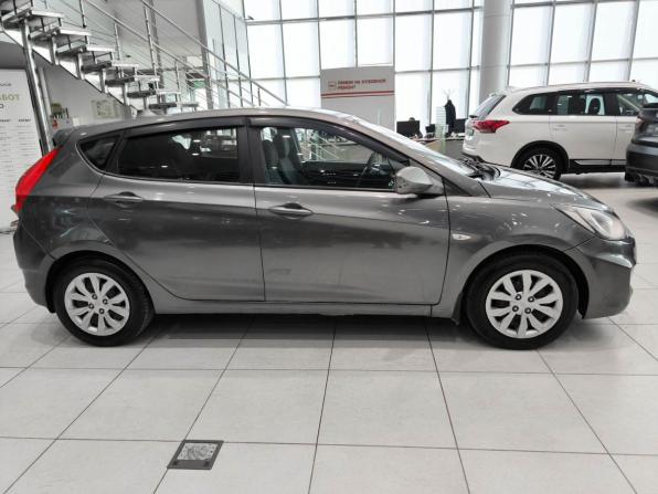 Hyundai Solaris I с пробегом 2011 года, цена 530 000 рублей, 240500 км, хэтчбек, Автокод Объявления