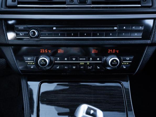 BMW 5 серии VI (F10/F11/F07) с пробегом 2012 года, цена 1 945 000 рублей, 207277 км, седан, Автокод Объявления