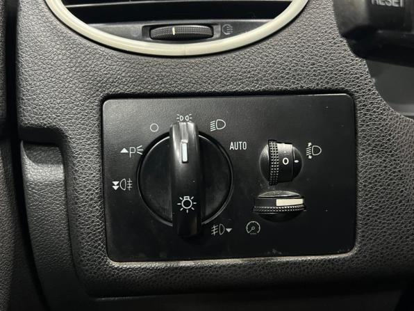 Ford Focus II с пробегом 2006 года, цена 359 000 рублей, 277853 км, хэтчбек, Автокод Объявления
