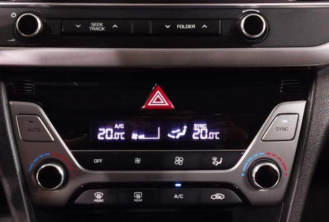 Hyundai Elantra VI (AD) с пробегом 2016 года, цена 1 890 000 рублей, 96731 км, седан, Автокод Объявления