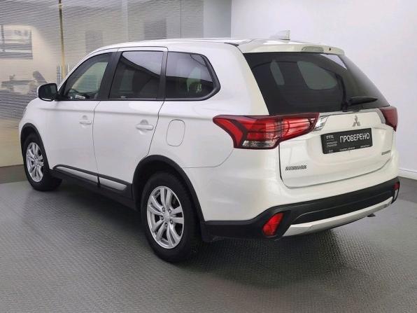 Mitsubishi Outlander III Рестайлинг 2 с пробегом 2017 года, цена 1 880 000 рублей, 113500 км, внедорожник, Автокод Объявления