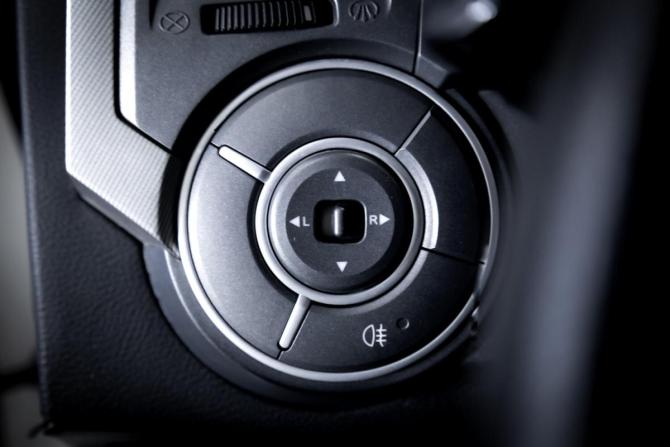 SsangYong Kyron I Рестайлинг с пробегом 2012 года, цена 799 000 рублей, 285196 км, внедорожник, Автокод Объявления
