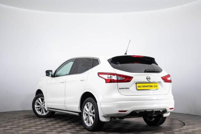 Nissan Qashqai II с пробегом 2014 года, цена 1 649 000 рублей, 134250 км, внедорожник, Автокод Объявления