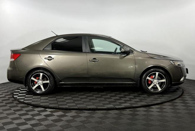 Kia Cerato II с пробегом 2010 года, цена 690 000 рублей, 248350 км, седан, Автокод Объявления
